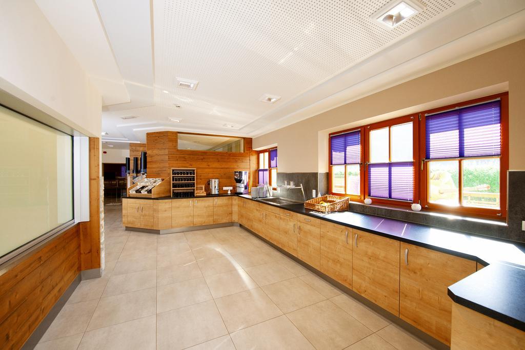 Jugendhotel Aicherヴァークライン エクステリア 写真