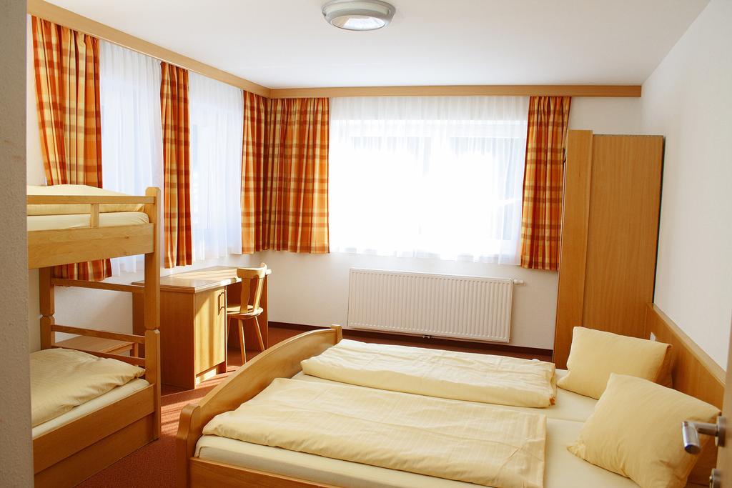 Jugendhotel Aicherヴァークライン 部屋 写真
