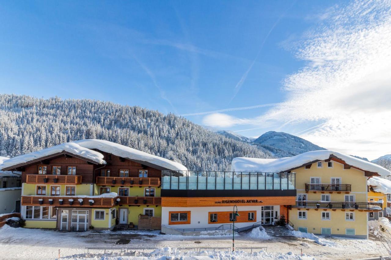 Jugendhotel Aicherヴァークライン エクステリア 写真